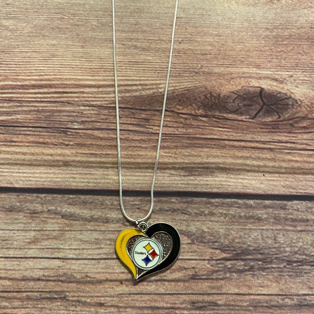 Pittsburgh Steelers necklace